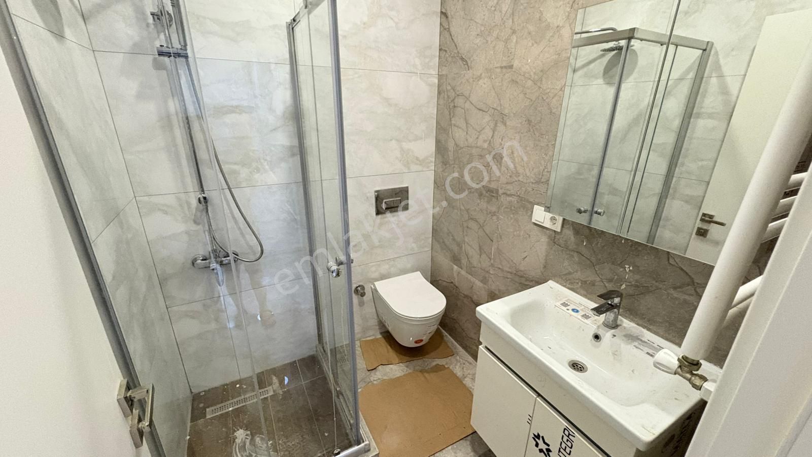 Yeşilova Mahallesi'nde Metrobüse Yakın, Fırsat 1+1 Satılık Daire - Görsel 19