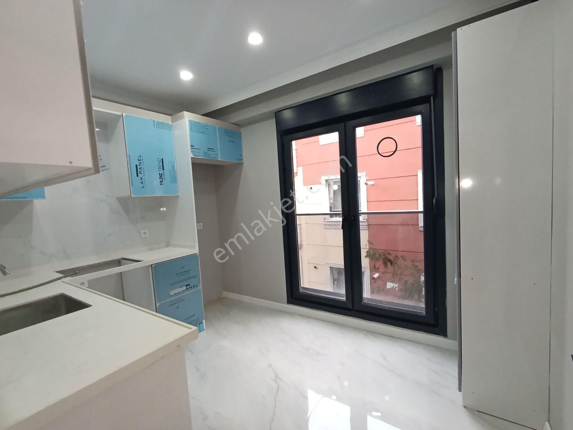 Pendik Güzelyalı Merkezi Asansörlü Lüx Sıfır Orta Kat Kiralık 2+1 85m2 Daire - Görsel 19