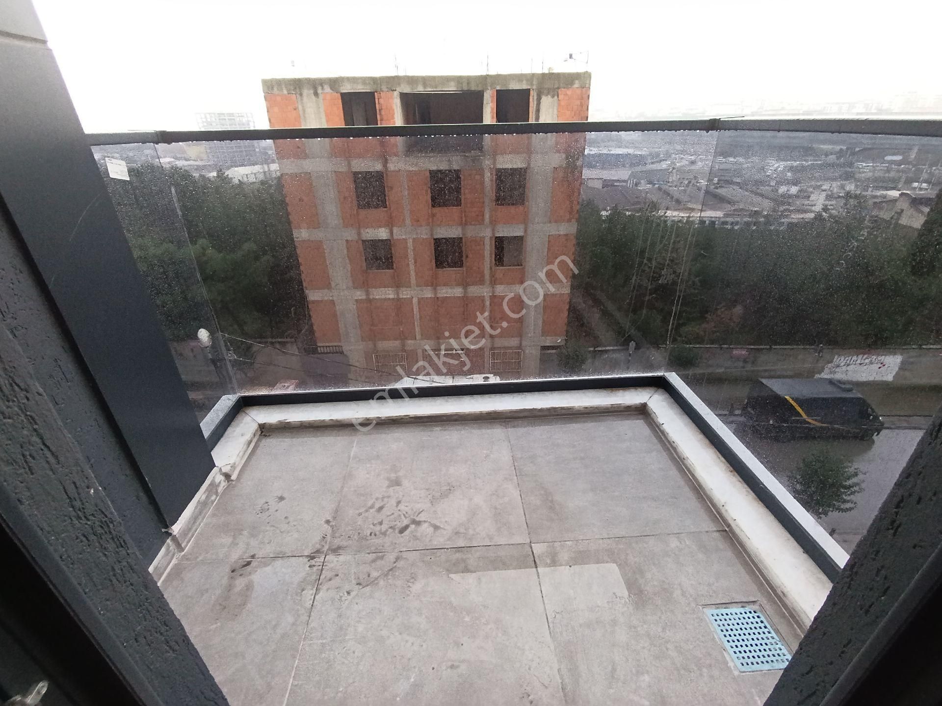 Pendik Güzelyalı Merkezi Asansörlü Lüx Sıfır Orta Kat Kiralık 2+1 85m2 Daire - Görsel 5