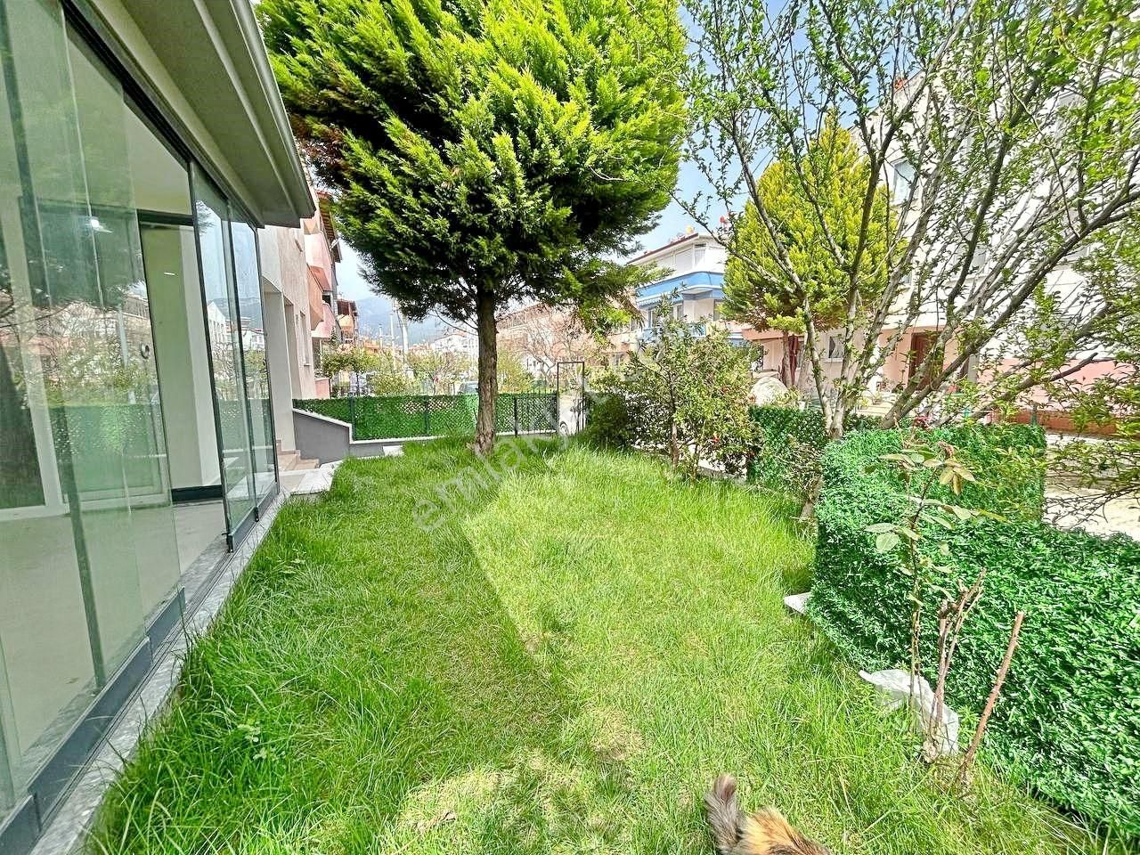 Uytundan Akçay'da Denize 400 Metre 3+1 Bahçeli Satılık Villa - Görsel 19