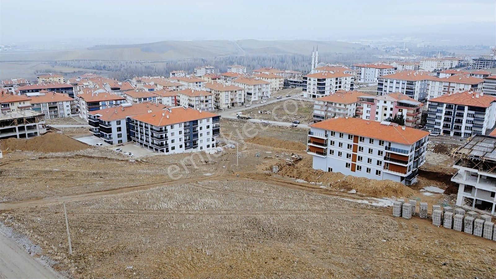 *altınova Da Yüksek Kat İmarlı Bi Daire Getirili Şehrin İçinde* - Görsel 24