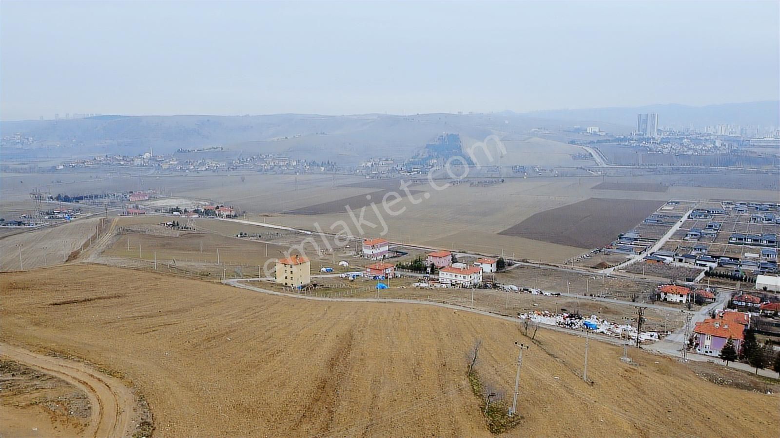 *altınova Da Yüksek Kat İmarlı Bi Daire Getirili Şehrin İçinde* - Görsel 3