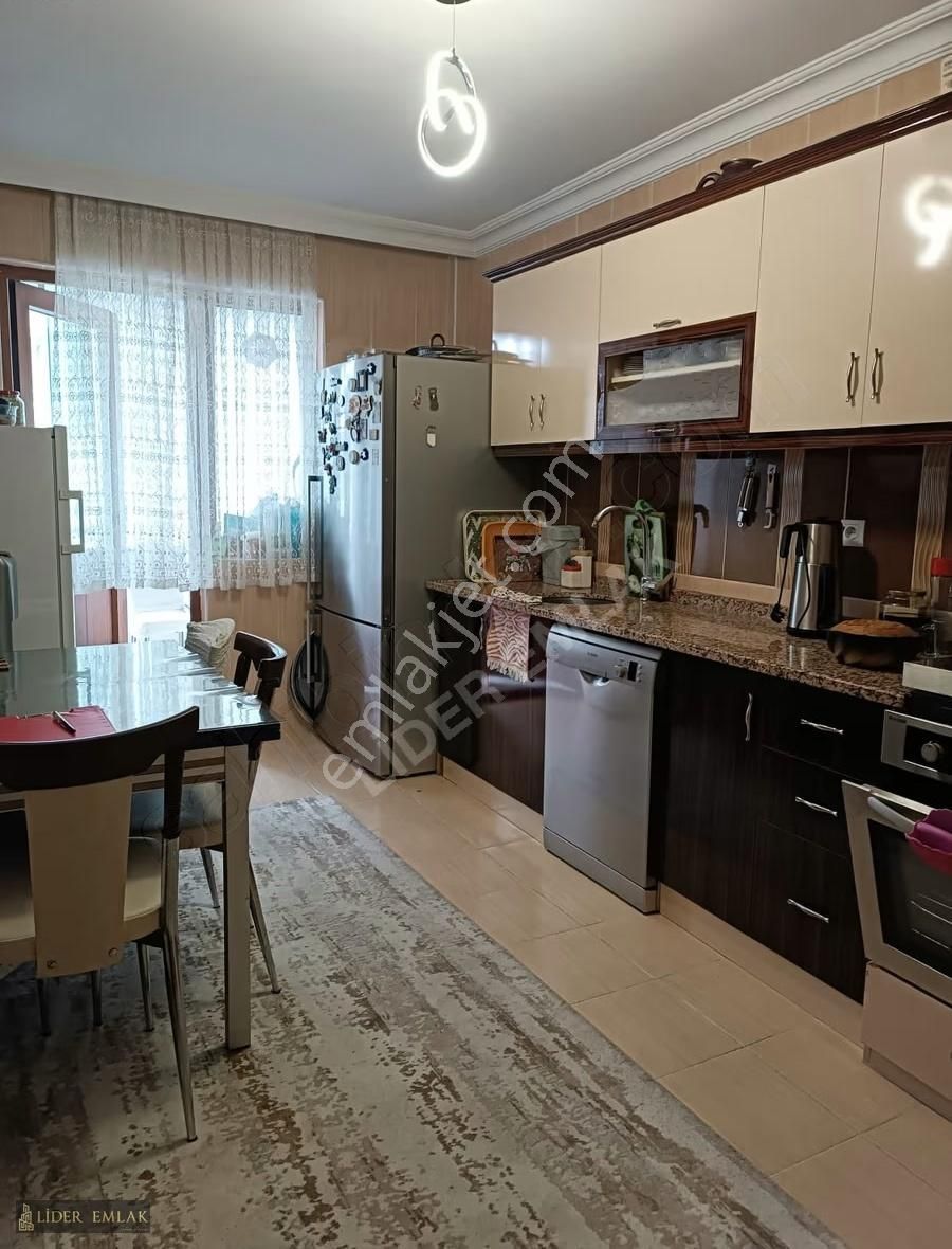Ilı Lider Emlak'tan Ilı Ön Cephe Köşe Başı 3+1 Kiralık Daire - Görsel 11
