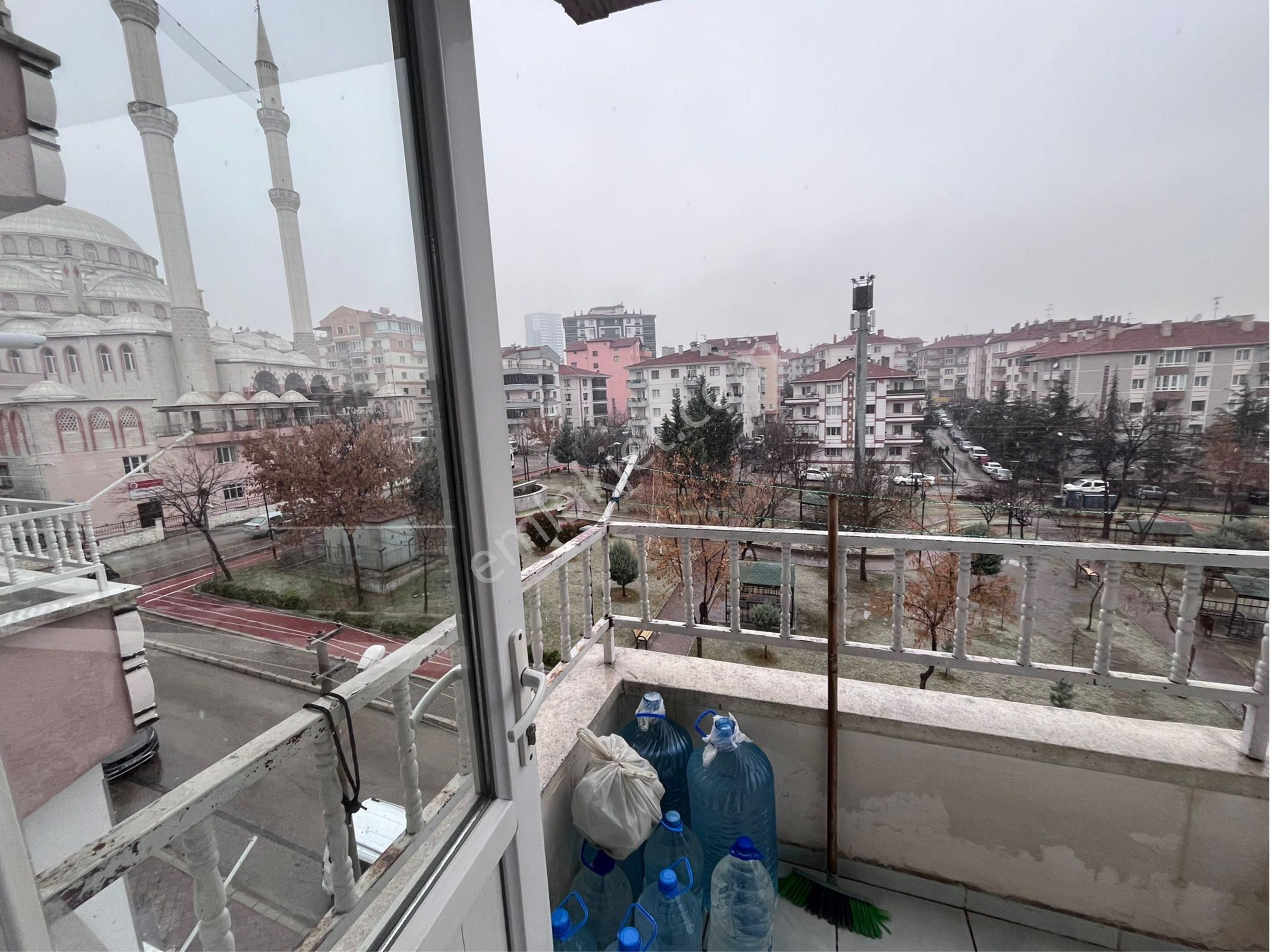 Sincan Andiçen 5 + 1 Teras Acil Satılık - Görsel 13