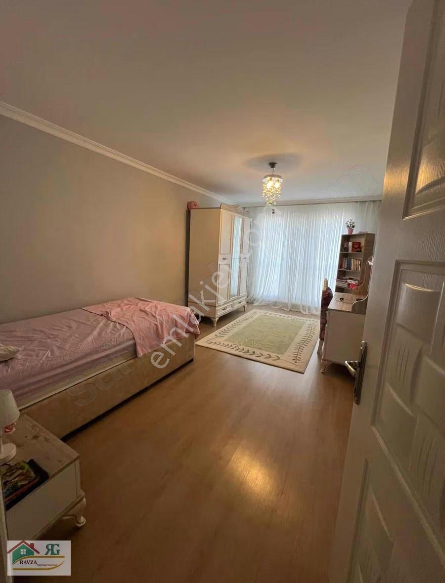 Ravza Yapı Gayrimenkulden 7+1 Satılık Dublex Daire. - Görsel 14