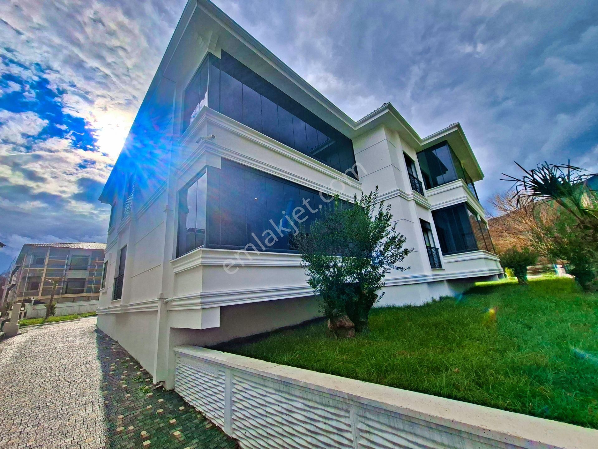 🛑🛑aktif'ten Güre'de Müstakil Tadında Doğa İçinde Bahçe Kullanımlı Modern Ve Şık Satılık 2+1 Daire