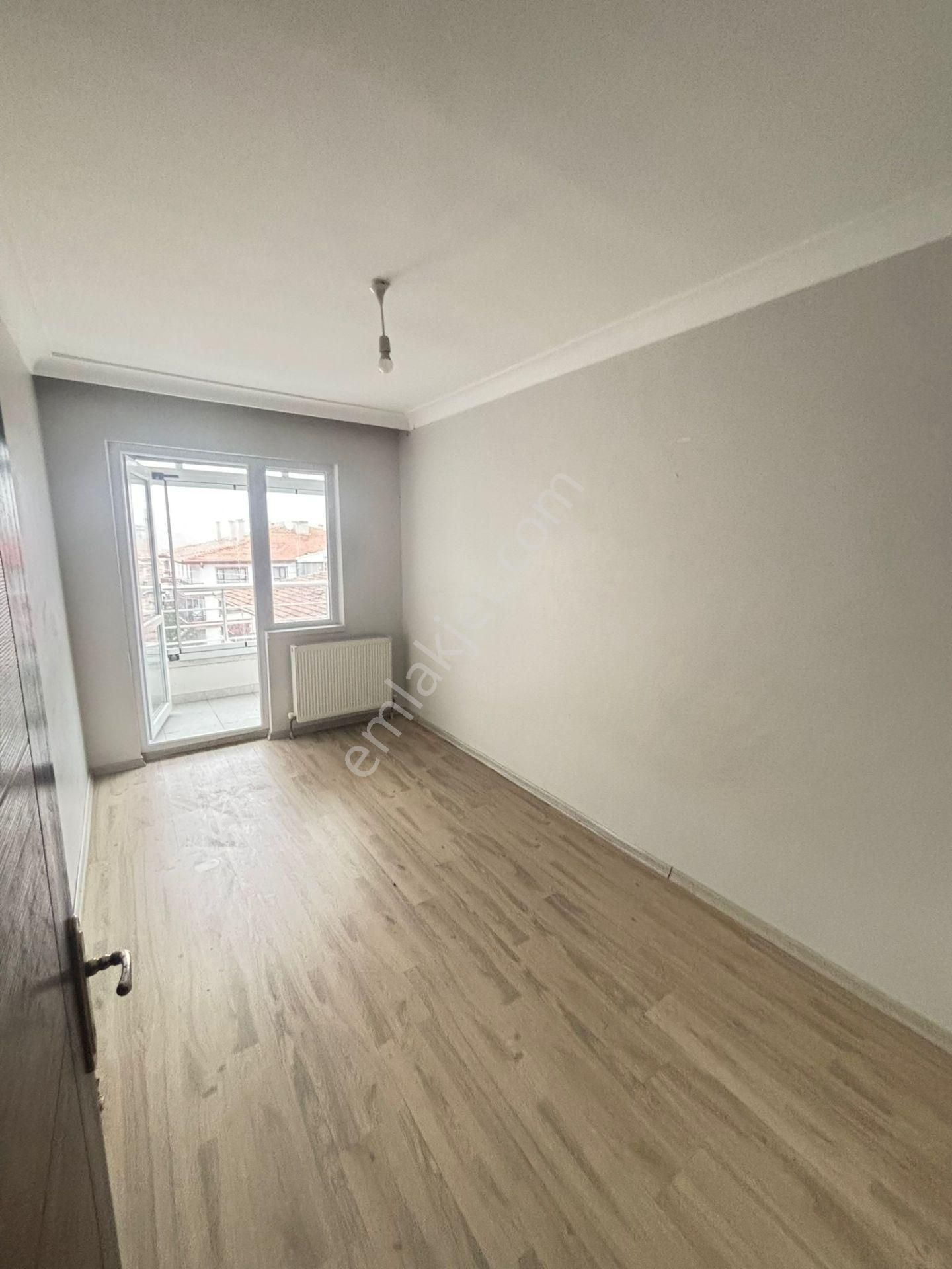 Mamak - Başak Mahallesinde Kat Konumunda Yüksek Giriş 3+1 Satılık Daire !!! - Görsel 5