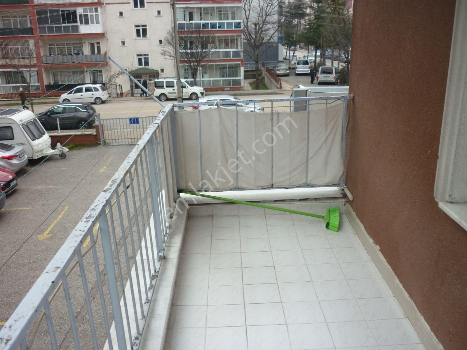 Fatih Mahallesinde 3+1 Site İçinde Ara Kat Daire! - Görsel 16