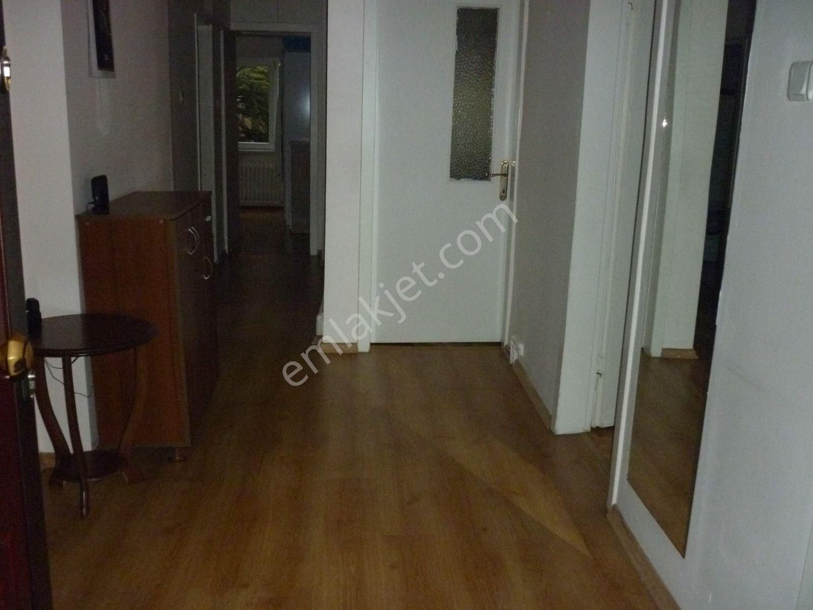 Fatih Mahallesinde 3+1 Site İçinde Ara Kat Daire! - Görsel 12