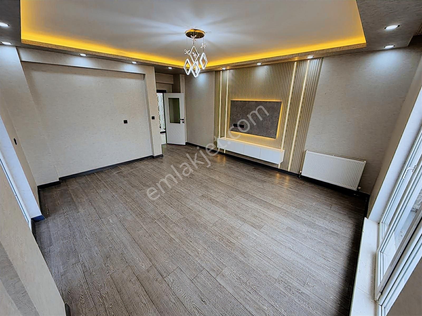 Keçiörende Cadde Yakını Sade Ve Şık Tasarımlı Ara Katta 3+1* - Görsel 5