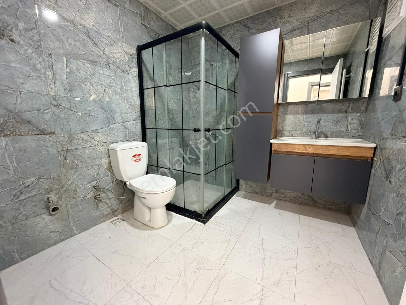 Keçiörende Cadde Yakını Sade Ve Şık Tasarımlı Ara Katta 3+1* - Görsel 19