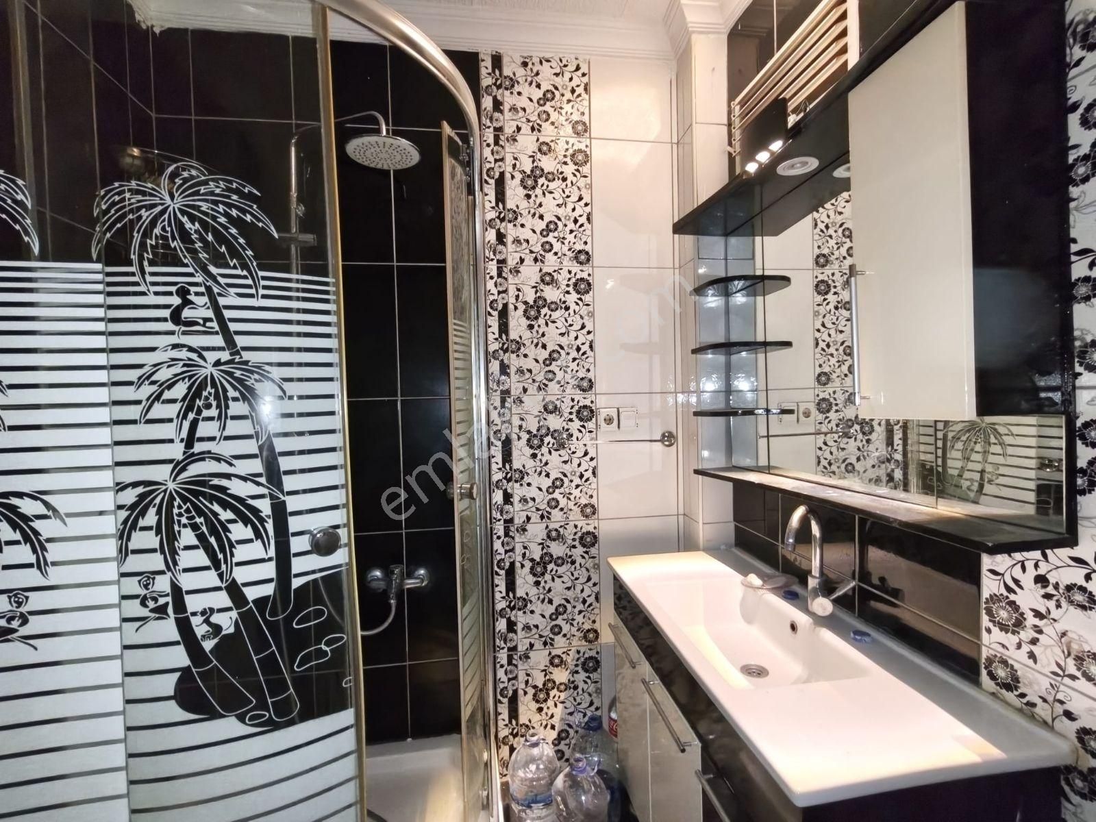 Huzur/mah/salı/pazarı/yanı/katta/4+1/mnz/yeri/düz/mantolama - Görsel 29