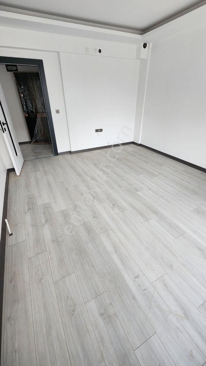 Bu Fırsat Kaçmaz 1.kat Konumunda Y.giriş Köşe Başı - Görsel 21