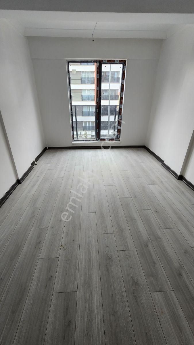 Bu Fırsat Kaçmaz 1.kat Konumunda Y.giriş Köşe Başı - Görsel 29