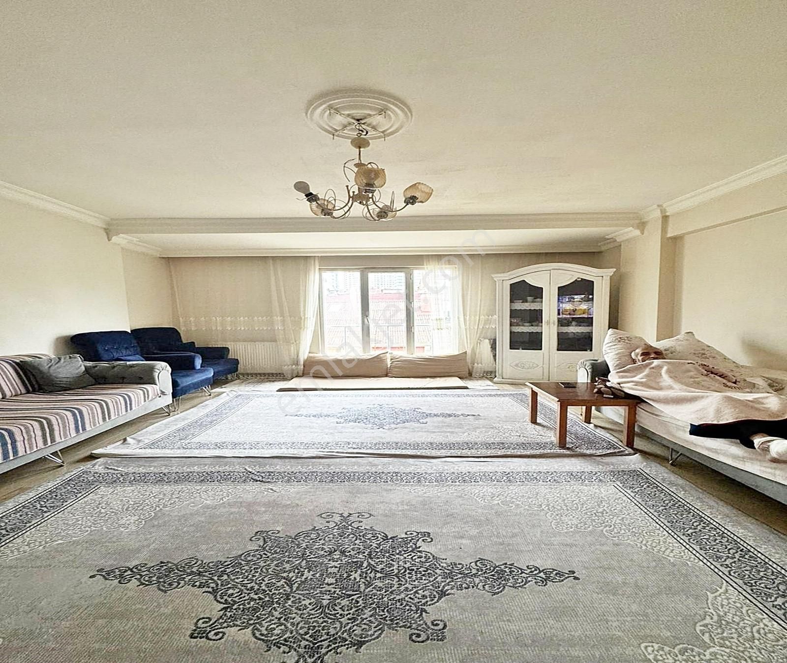 Esenyurt Yeşilkent Mah. 3+1 130m2 Asansörlü Daire 4.040.000tl - Görsel 5