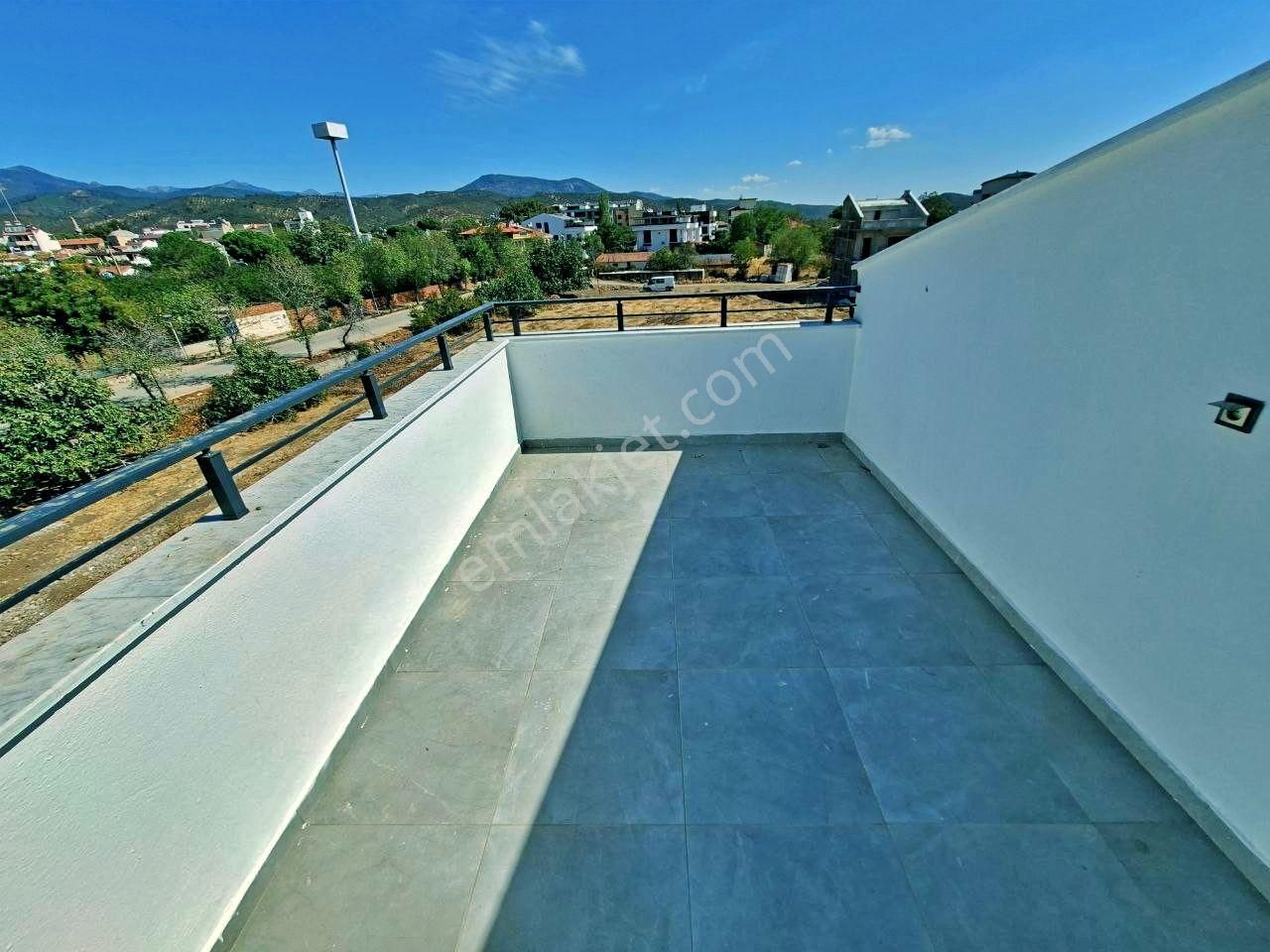 Uytundan Zeytinlide Doğayla İç İçe Satılık Müstakil 3+1 Villa - Görsel 16