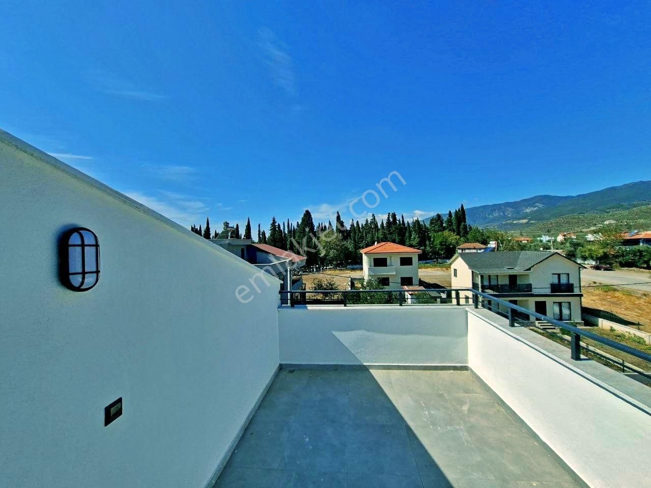 Uytundan Zeytinlide Doğayla İç İçe Satılık Müstakil 3+1 Villa - Görsel 15