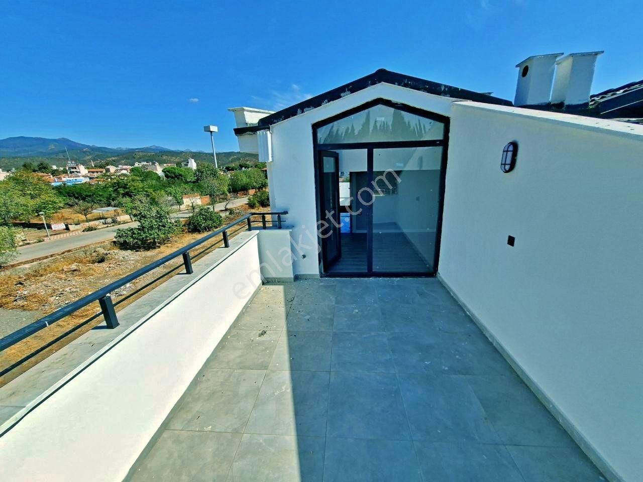 Uytundan Zeytinlide Doğayla İç İçe Satılık Müstakil 3+1 Villa - Görsel 14