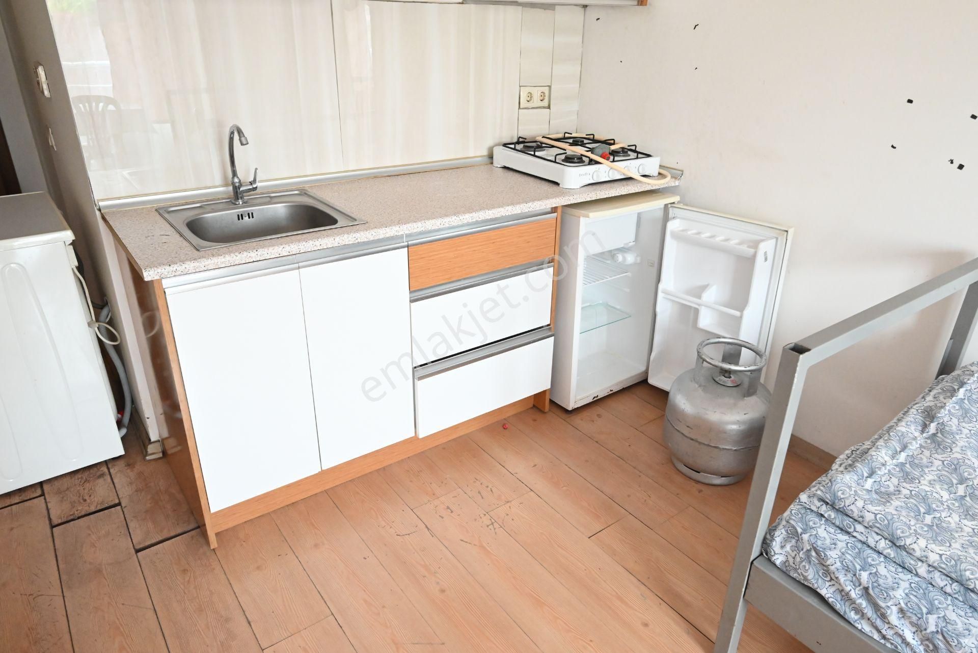 Üstünkent Emlak'tan Çiftlikköy'de Kiralık 1+0 Stüdyo Dairesi - Görsel 14