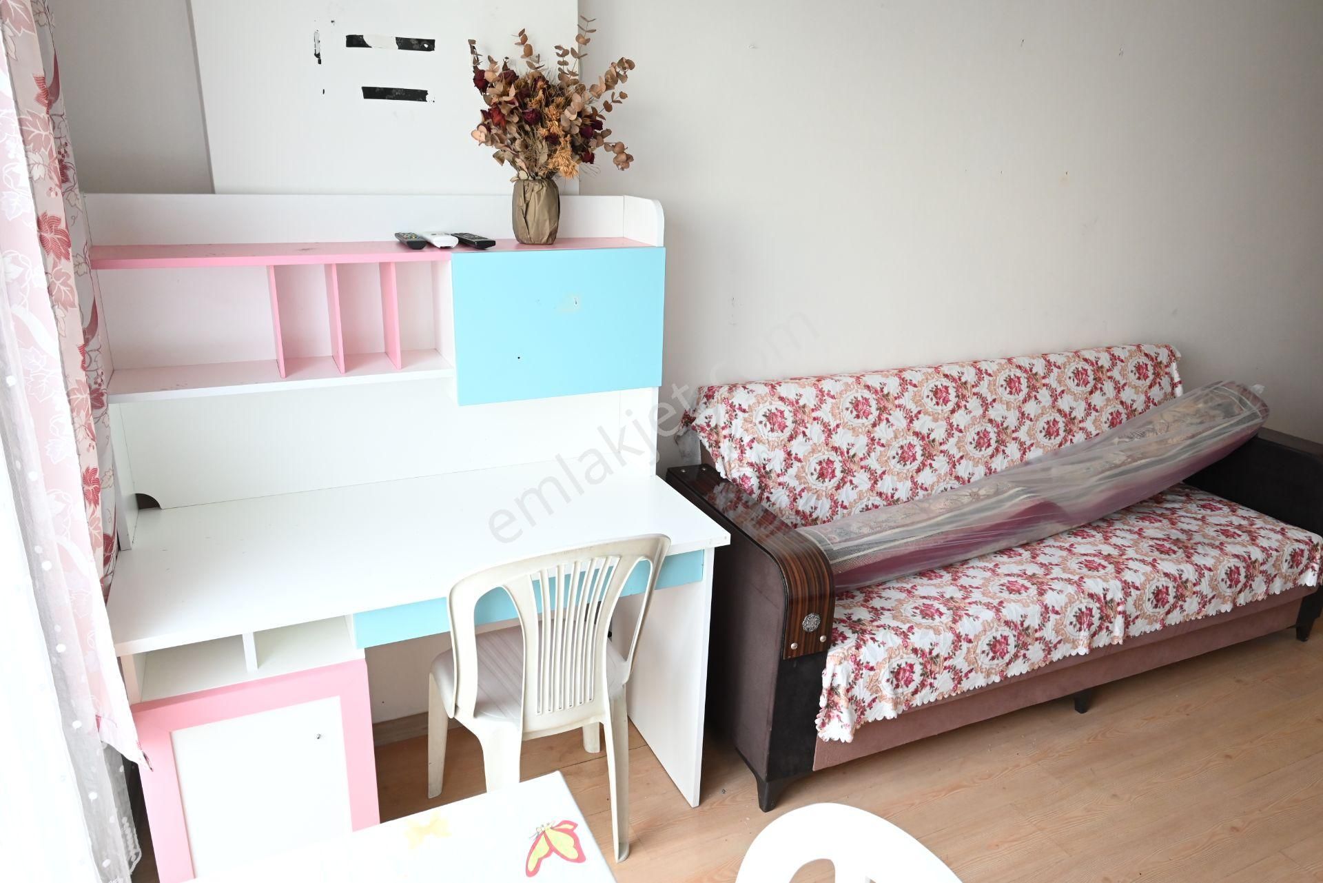 Üstünkent Emlak'tan Çiftlikköy'de Kiralık 1+0 Stüdyo Dairesi - Görsel 11