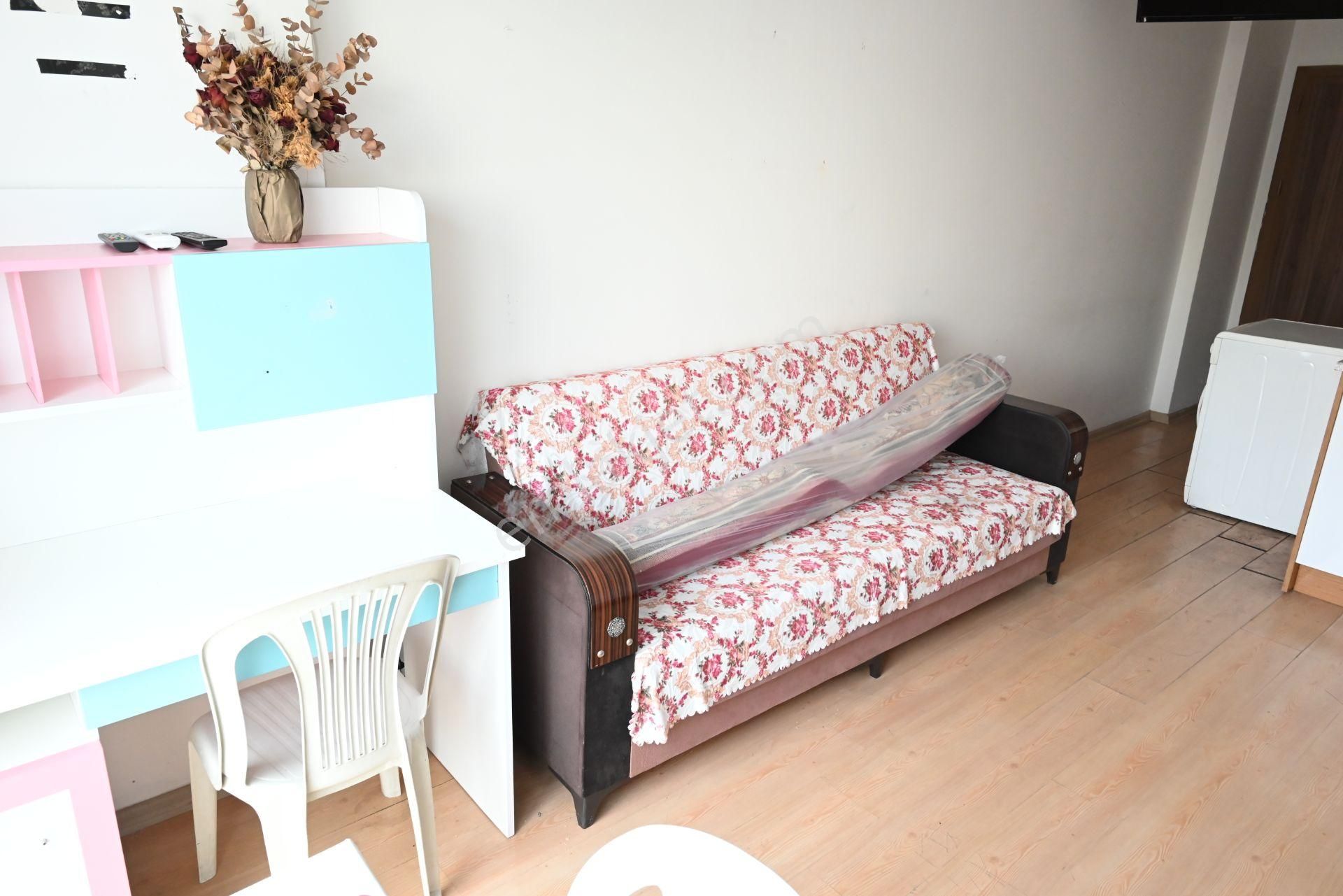 Üstünkent Emlak'tan Çiftlikköy'de Kiralık 1+0 Stüdyo Dairesi - Görsel 10