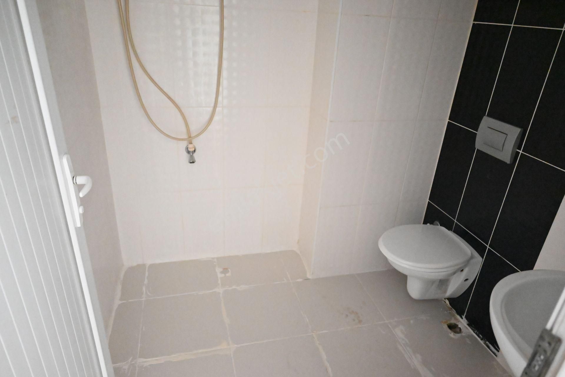 Üstünkent Emlak'tan Çiftlikköy'de Kiralık 1+0 Stüdyo Dairesi - Görsel 30