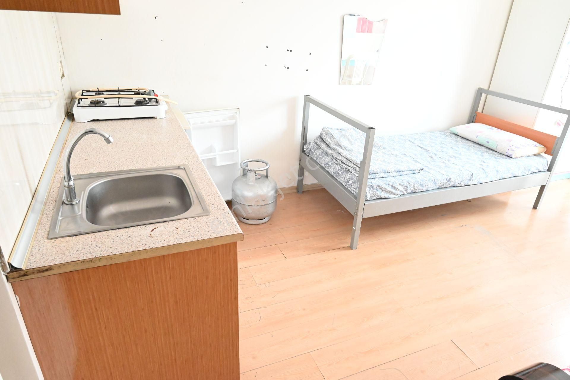 Üstünkent Emlak'tan Çiftlikköy'de Kiralık 1+0 Stüdyo Dairesi - Görsel 21