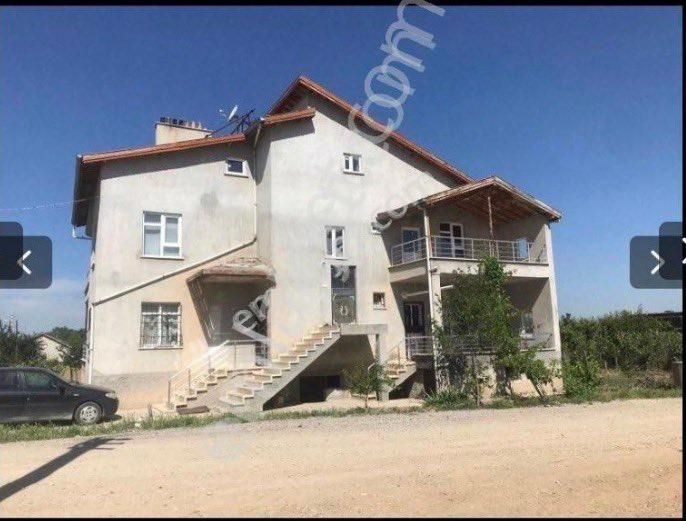 2.5 Katlı Müstakil 3+1den İki Daire - Görsel 2