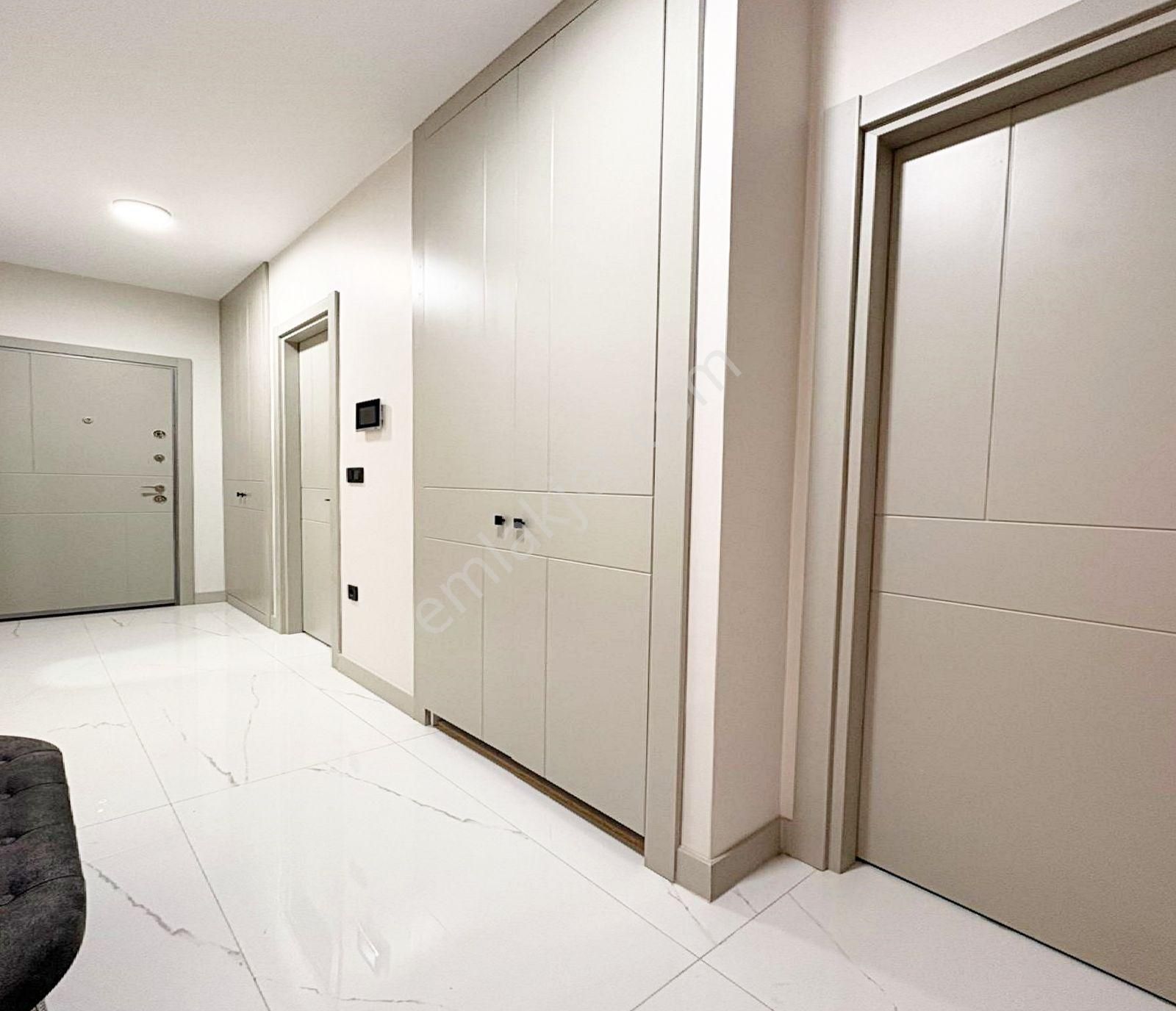 Beylikdüzünde Lavin Marmara'da Sıfır 3+1 Satılık Lüks Daire - Görsel 34