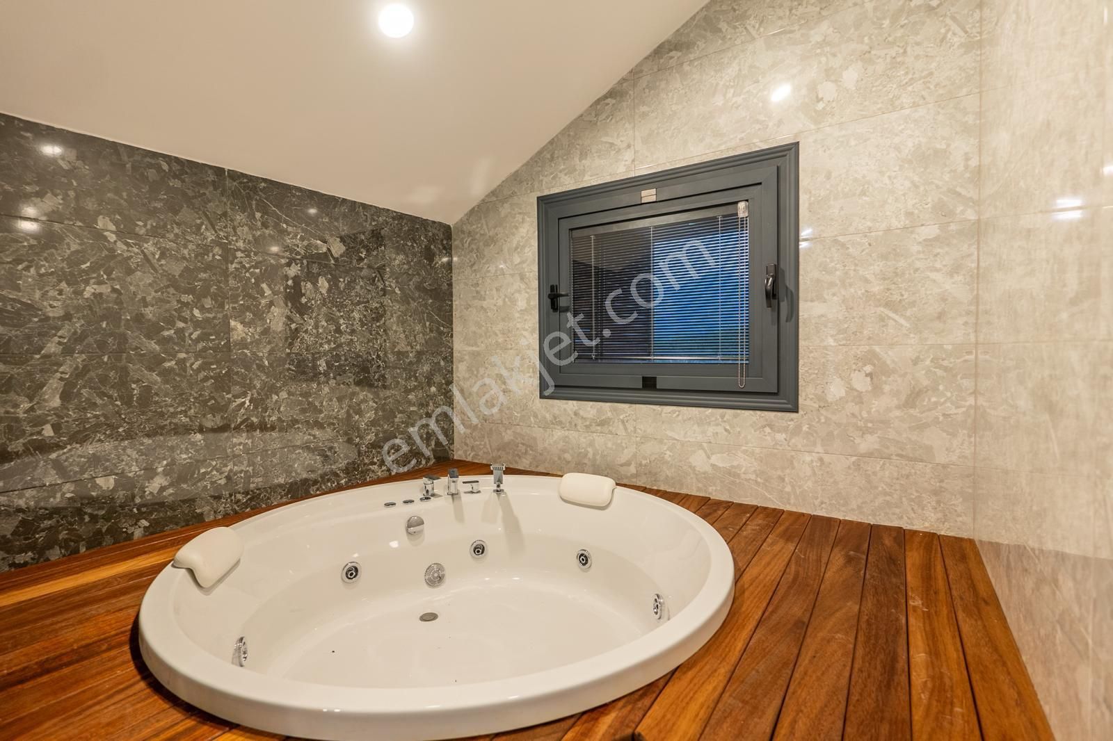 İzmir Kemalpaşa Çiniliköy'de Satılık 8*3 Villa - Görsel 32
