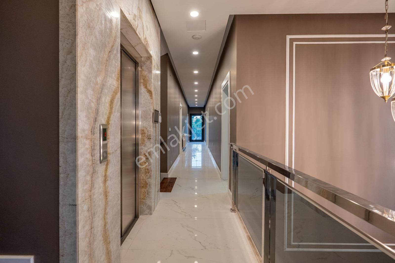 İzmir Kemalpaşa Çiniliköy'de Satılık 8*3 Villa - Görsel 11
