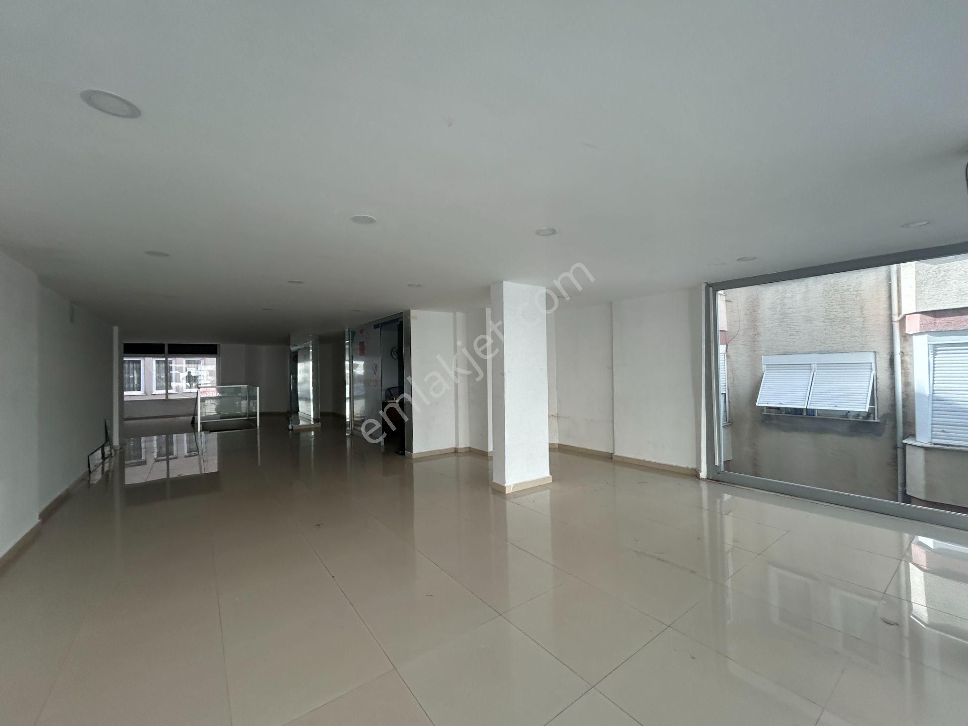 Alanya Merkez Yunus Emre Cd. Satılık 3 Katlı 330 M² İş Yeri - Görsel 5