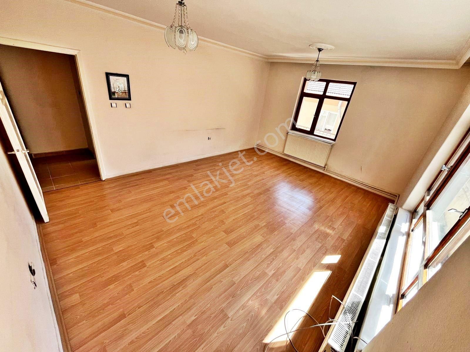 Gold Emlaktan Şehir Hastanesi Ve Antares Avm Yakını Bağımsız Salon Kiralık 3+1 Daire - Görsel 4