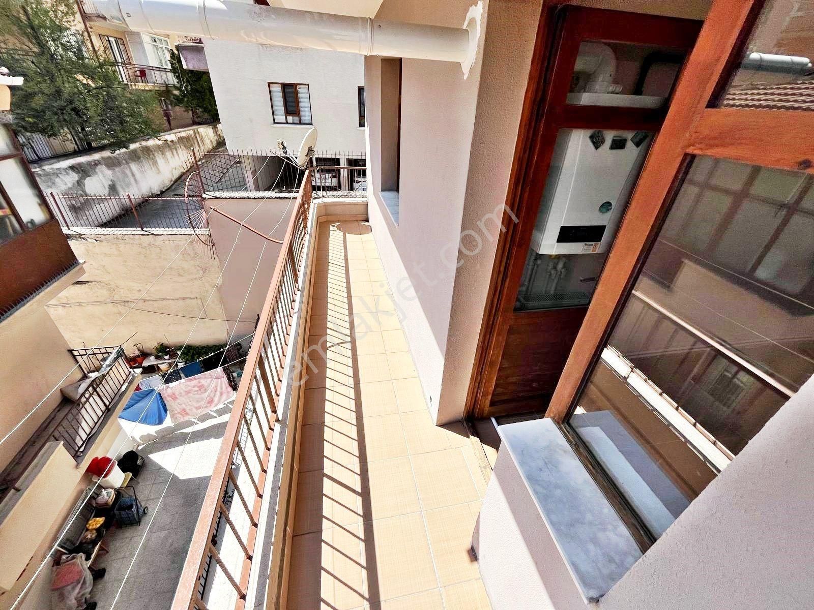 Gold Emlaktan Şehir Hastanesi Ve Antares Avm Yakını Bağımsız Salon Kiralık 3+1 Daire - Görsel 33