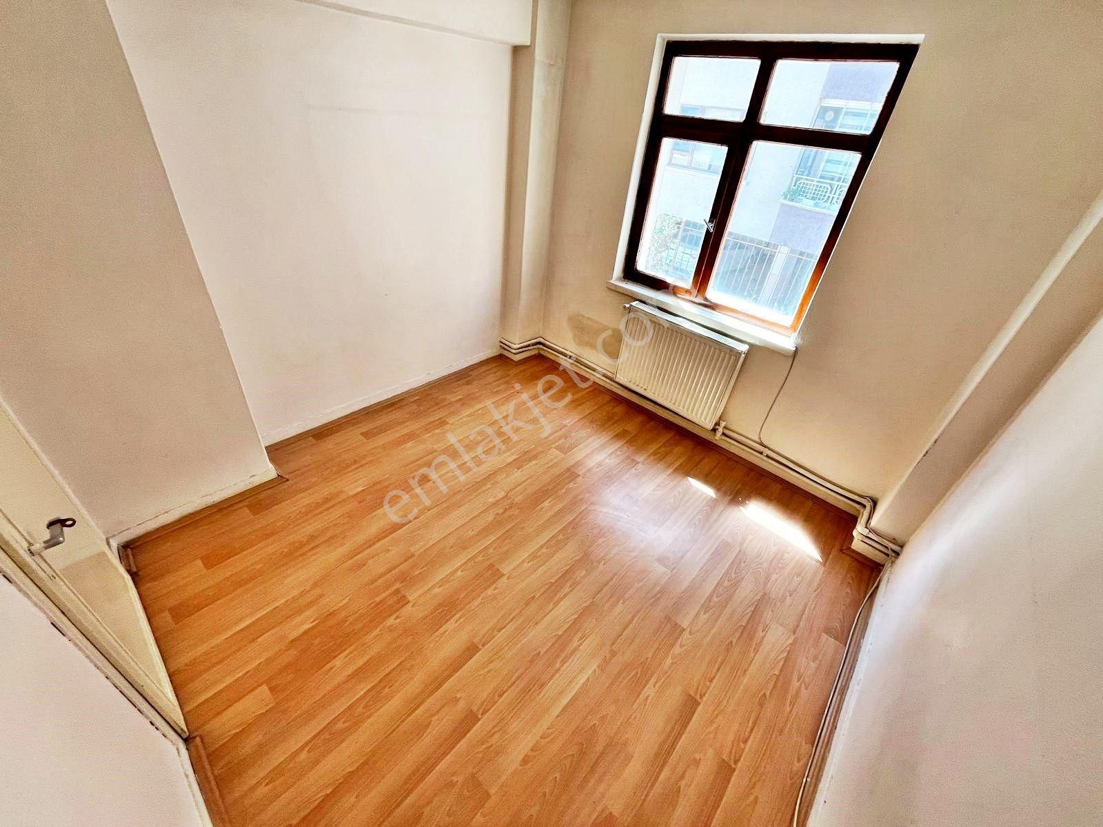 Gold Emlaktan Şehir Hastanesi Ve Antares Avm Yakını Bağımsız Salon Kiralık 3+1 Daire - Görsel 13