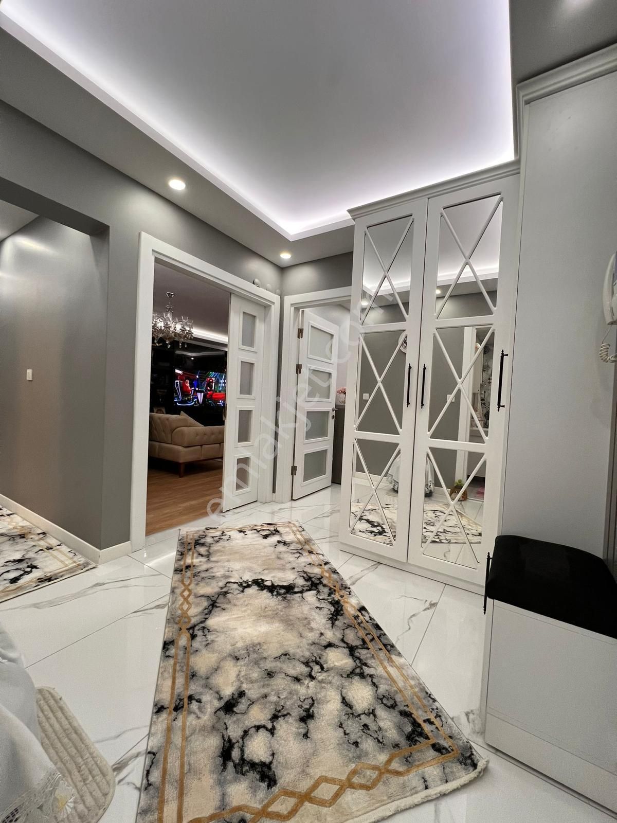 Kavaklıkent'te Full Tadilatlı 3+1 Satılık Daire - Görsel 30