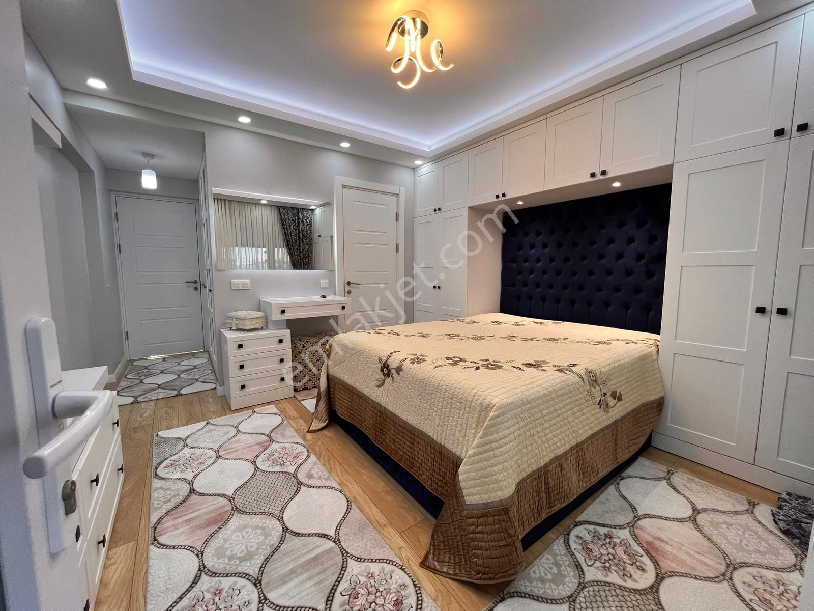 Kavaklıkent'te Full Tadilatlı 3+1 Satılık Daire - Görsel 12