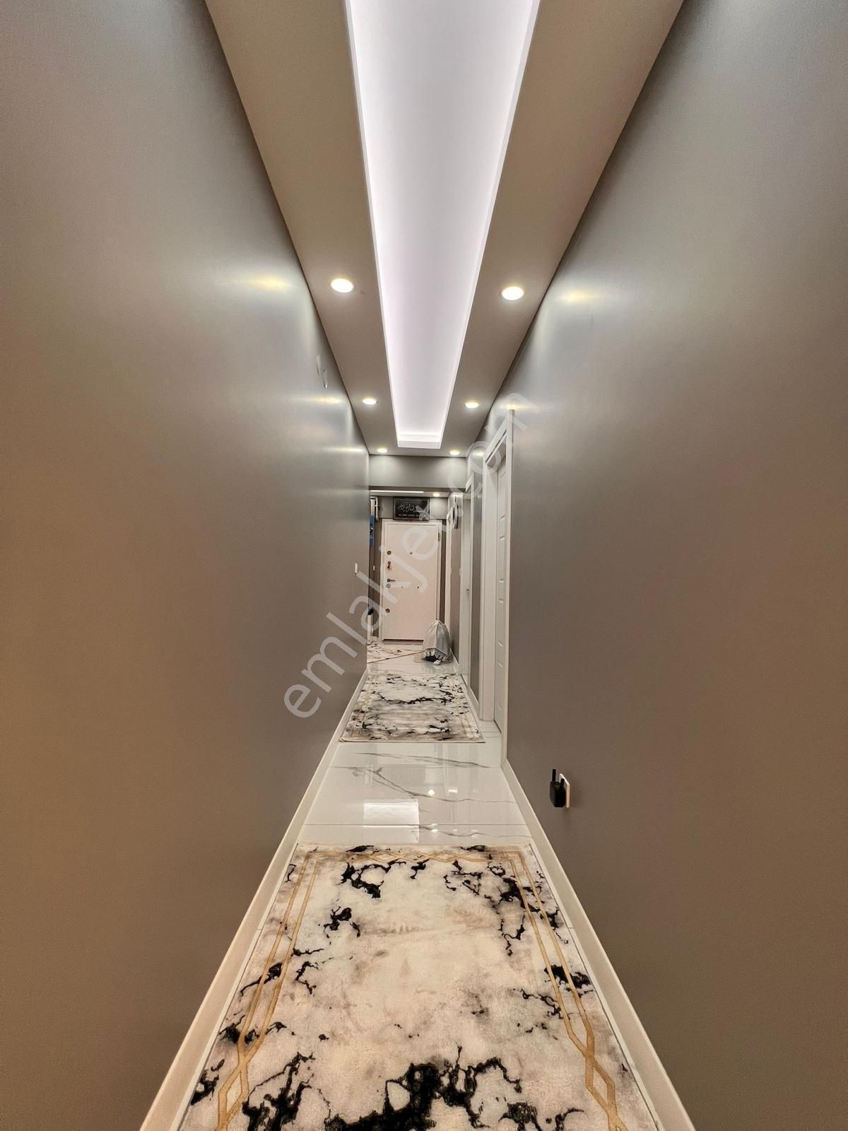 Kavaklıkent'te Full Tadilatlı 3+1 Satılık Daire - Görsel 6