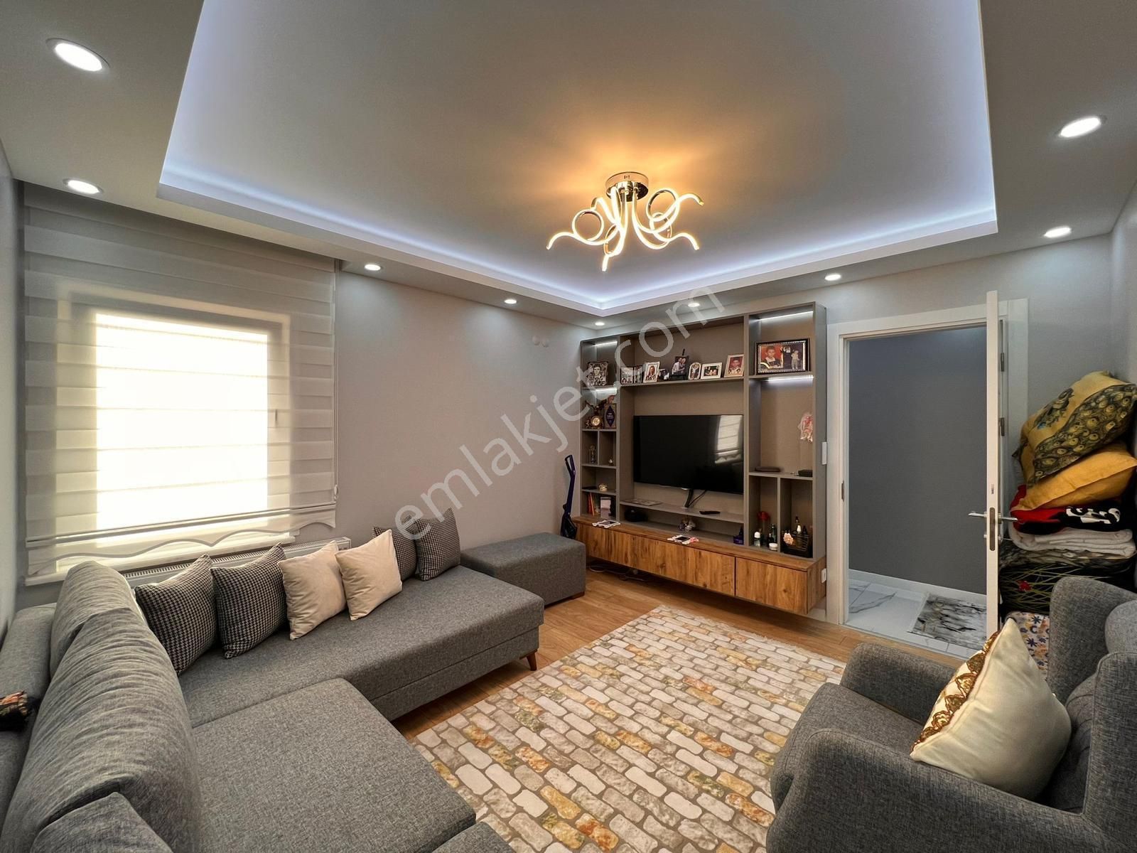 Kavaklıkent'te Full Tadilatlı 3+1 Satılık Daire - Görsel 20