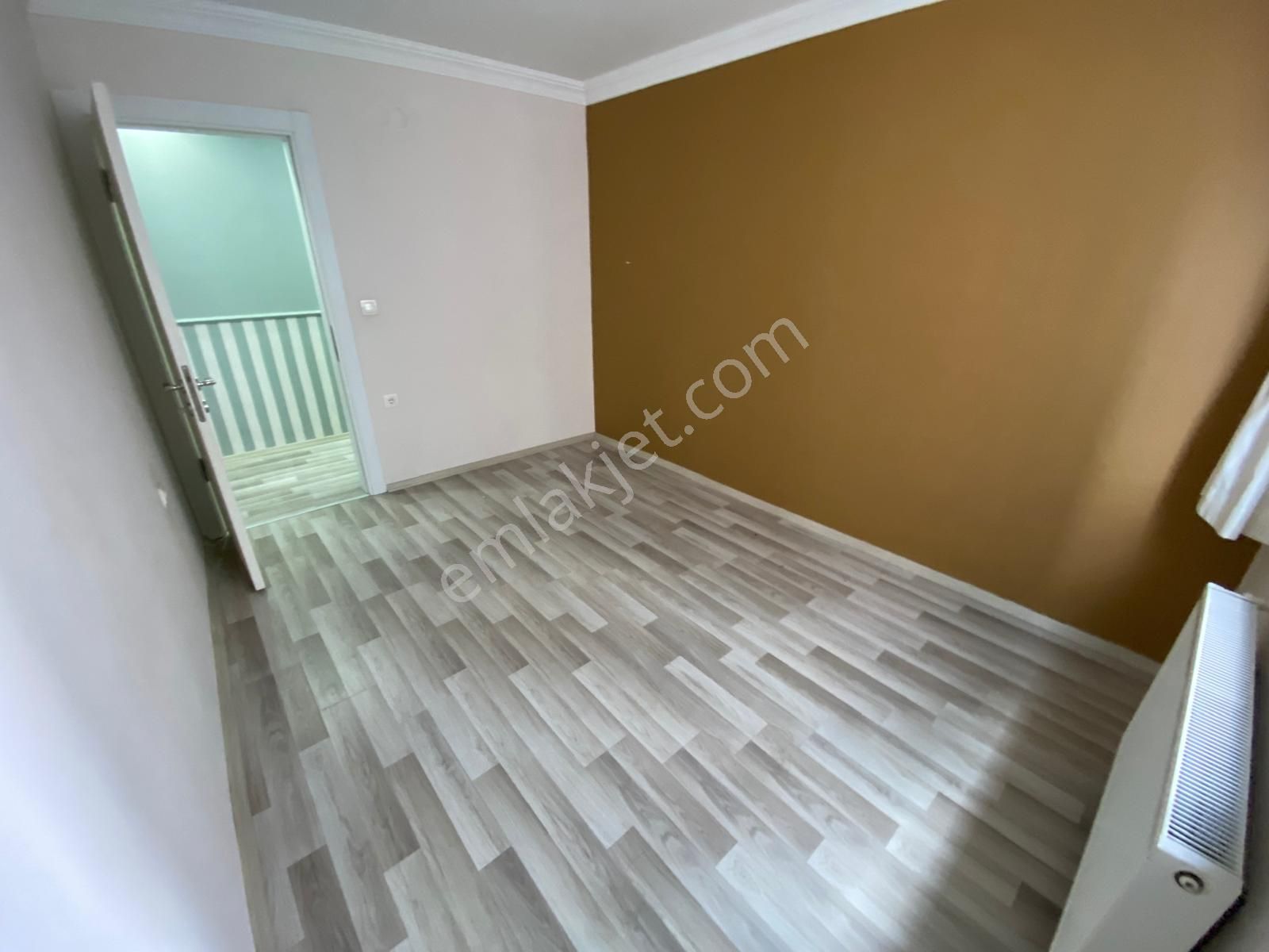 Yeni Mahalle Merkezi Konumda 3+1 Kiralık Daire - Görsel 8