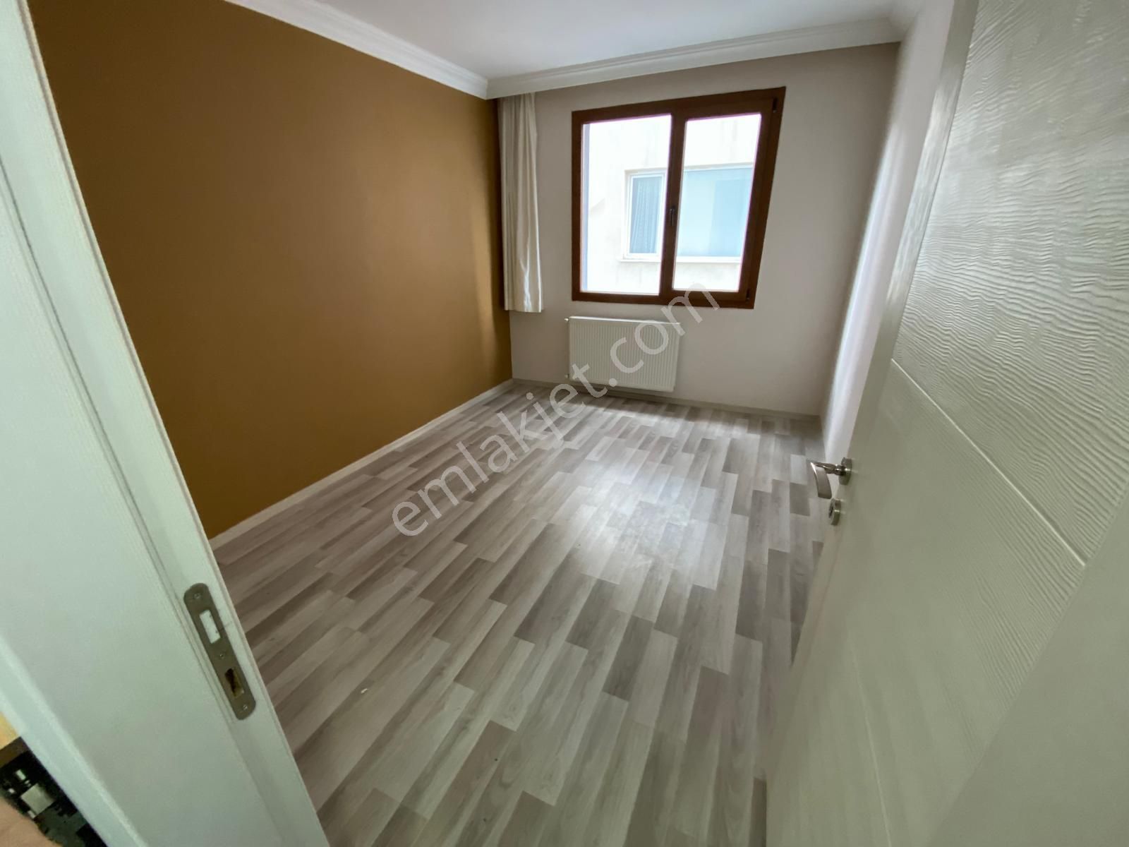 Yeni Mahalle Merkezi Konumda 3+1 Kiralık Daire - Görsel 7