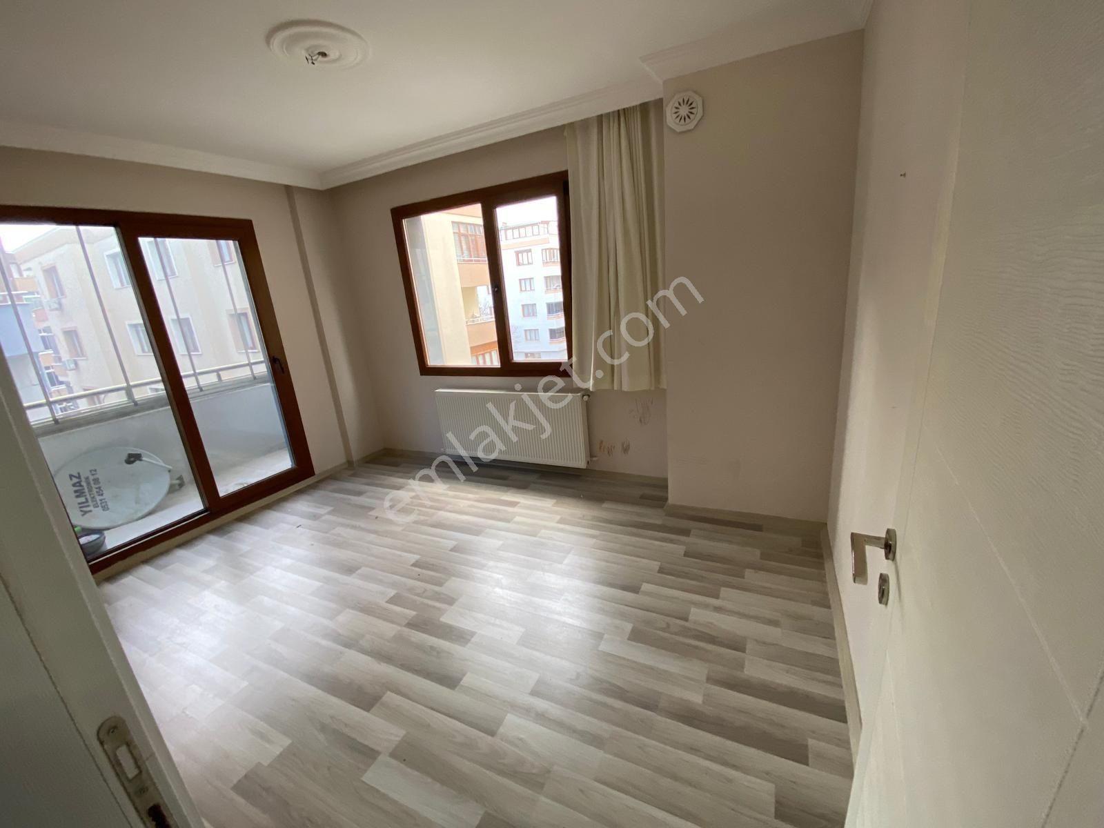 Yeni Mahalle Merkezi Konumda 3+1 Kiralık Daire - Görsel 17