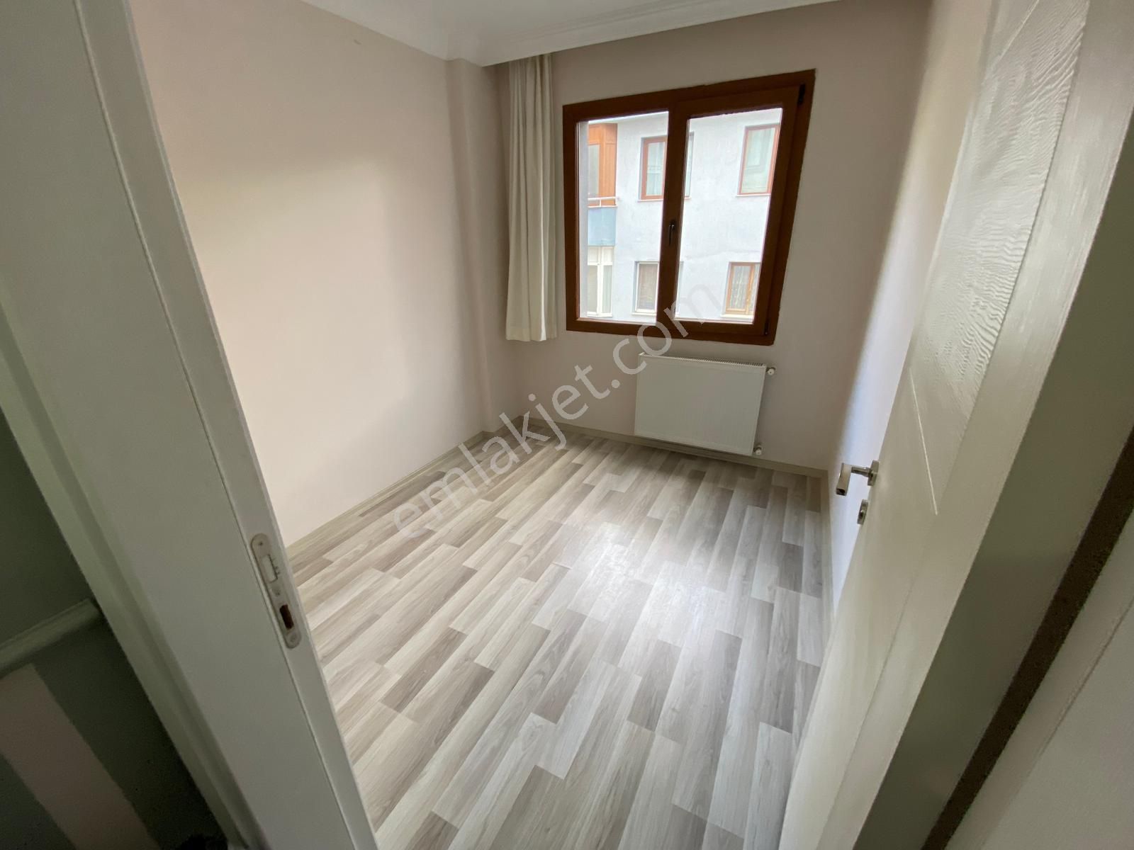 Yeni Mahalle Merkezi Konumda 3+1 Kiralık Daire - Görsel 11
