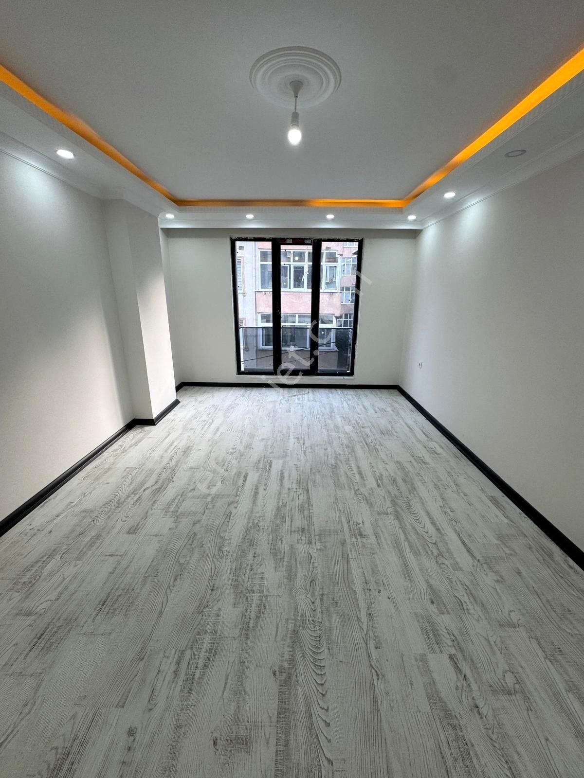 Has Seba'dan Halkalı Merkez Mh 2+1 95m2 Yeni Binada Arakat Daire - Görsel 3