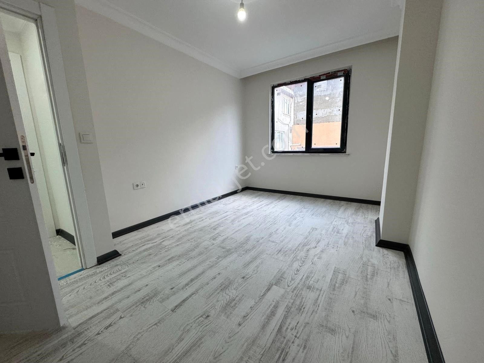 Has Seba'dan Halkalı Merkez Mh 2+1 95m2 Yeni Binada Arakat Daire - Görsel 13