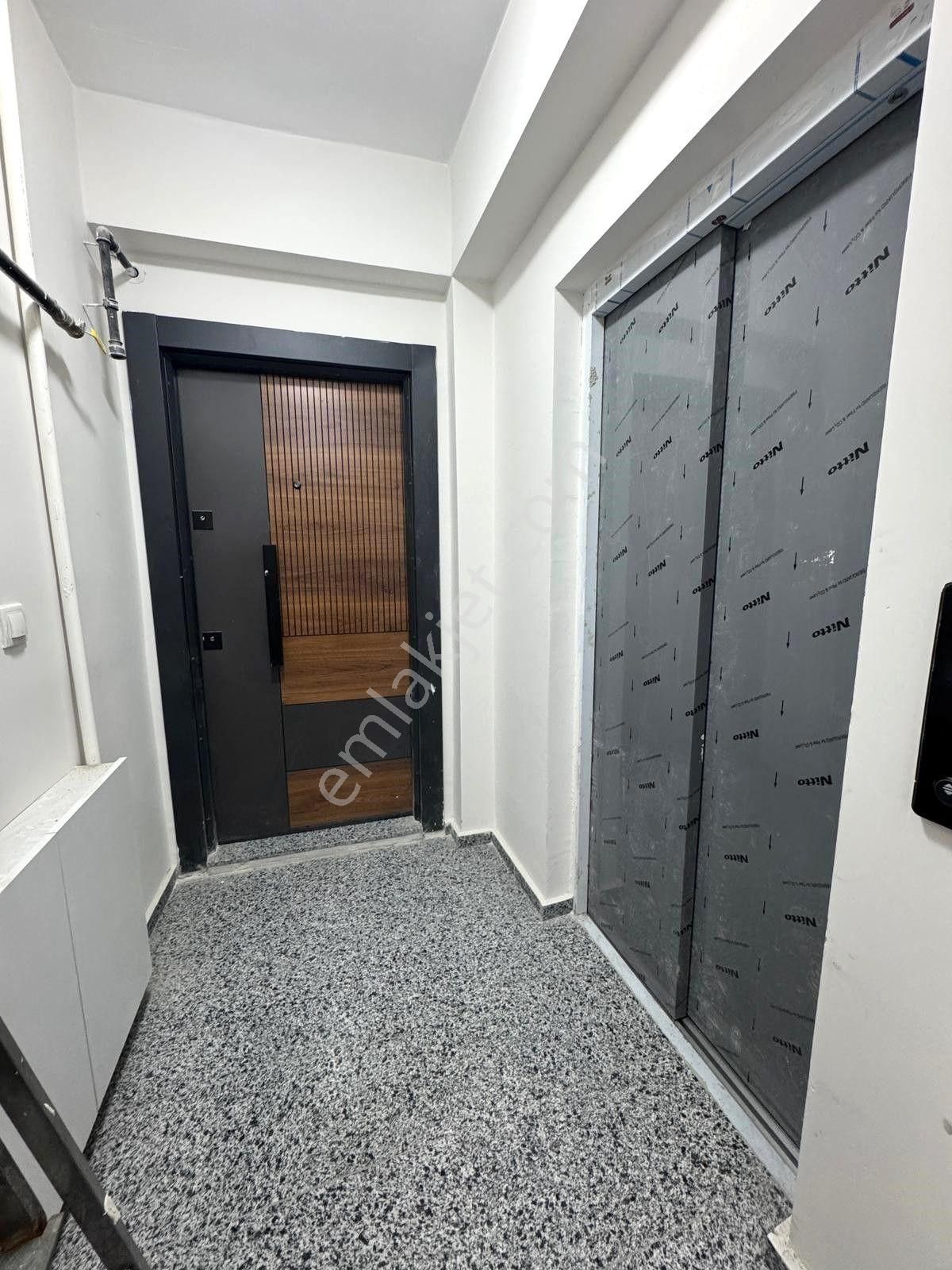 Has Seba'dan Halkalı Merkez Mh 2+1 95m2 Yeni Binada Arakat Daire - Görsel 25