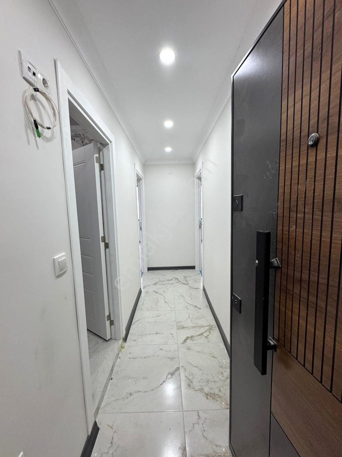 Has Seba'dan Halkalı Merkez Mh 2+1 95m2 Yeni Binada Arakat Daire - Görsel 23