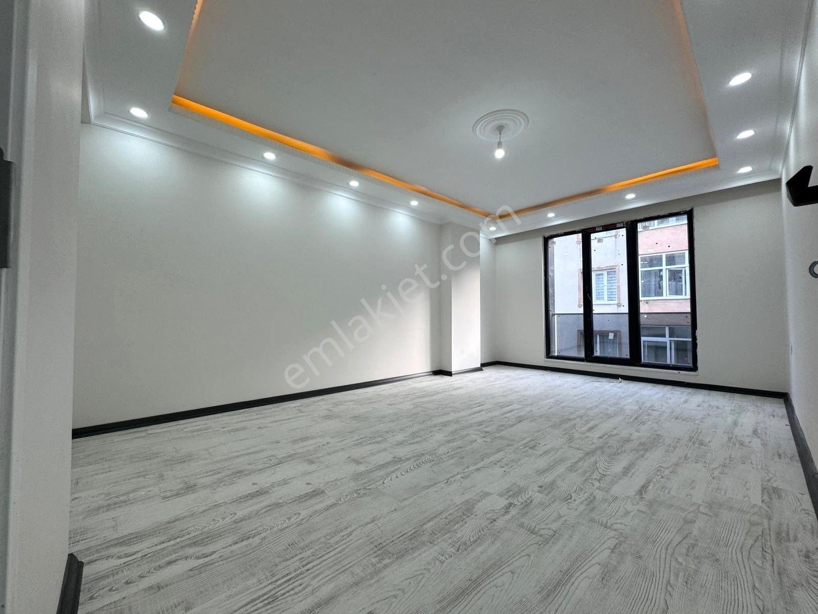 Has Seba'dan Halkalı Merkez Mh 2+1 95m2 Yeni Binada Arakat Daire - Görsel 6