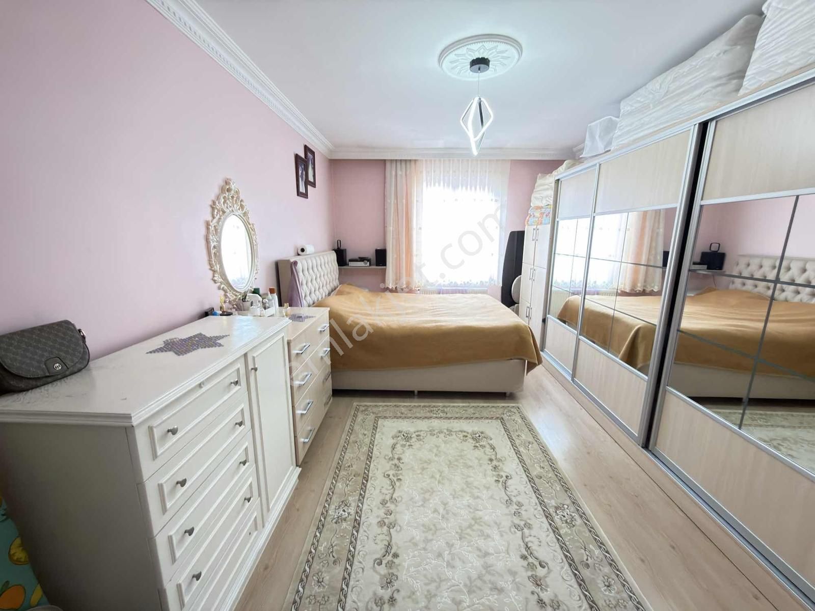 Marmarayın Dibinde 5+2 Net 190 M2 Ayrı Girişli Satılık Dubleks - Görsel 9