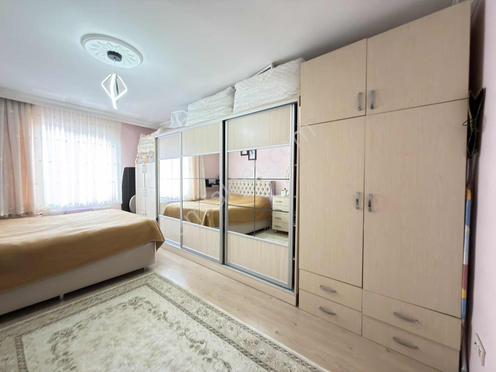 Marmarayın Dibinde 5+2 Net 190 M2 Ayrı Girişli Satılık Dubleks - Görsel 8